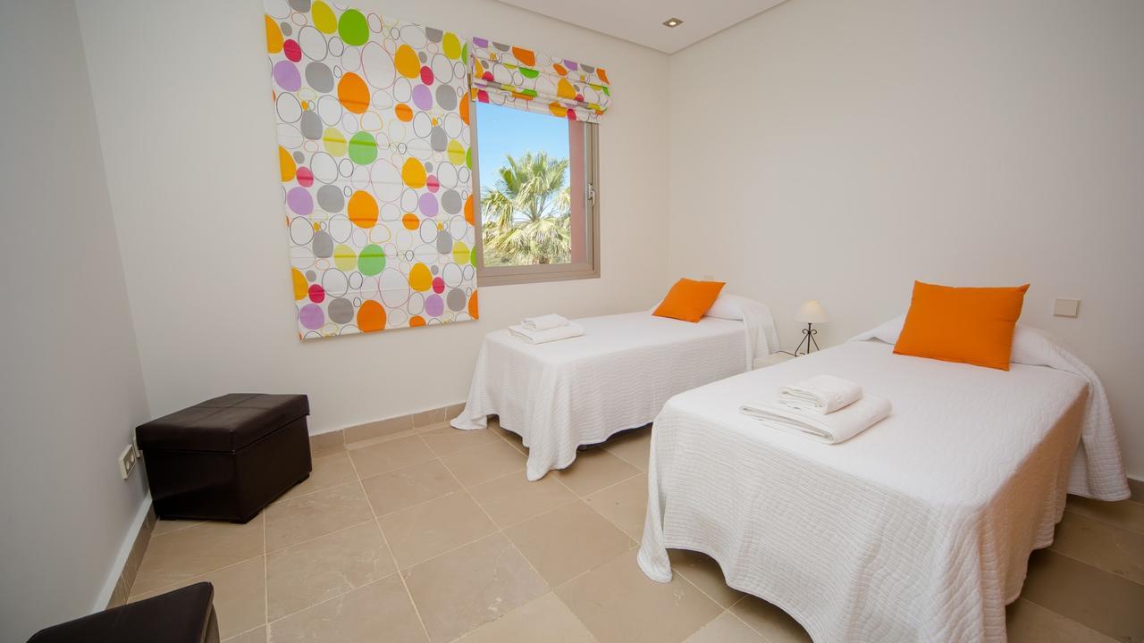 Magna Manilva 2 Villa Екстериор снимка